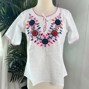 Bohemian hand made top/ hand embroidery 100% cotton.